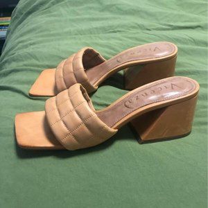 Vicenza heels from Anthropologie, Size 8